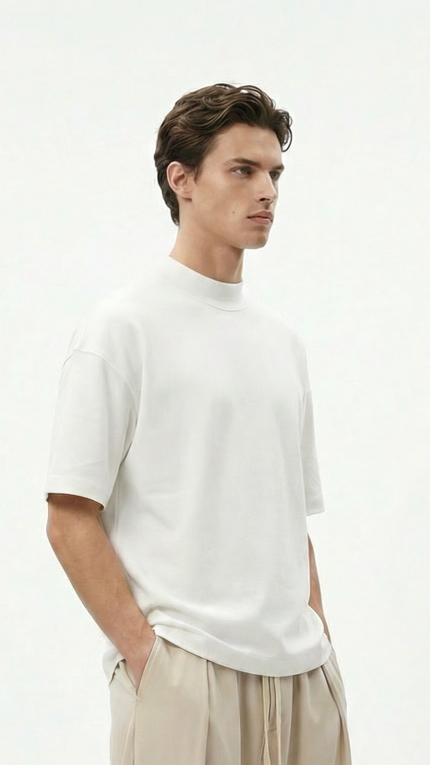 T-Shirt collo alto